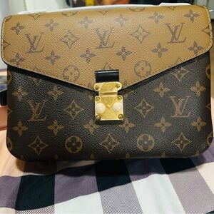 Louis Vuitton Tan and Brown Monogram Clutch